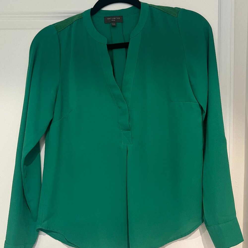 Limited blouse